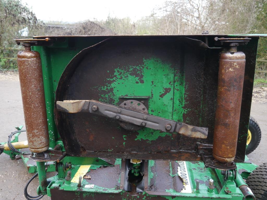 Used Major 12000 GM Rotary Topper