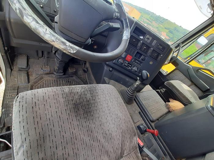 Gebruikt 2001 Iveco Eurostar CURSOR 440E43 manual euro 3