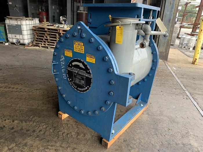 Used GAULD MDL 550 PRESSURE SCREEN .004" SLOT 100 TPD
