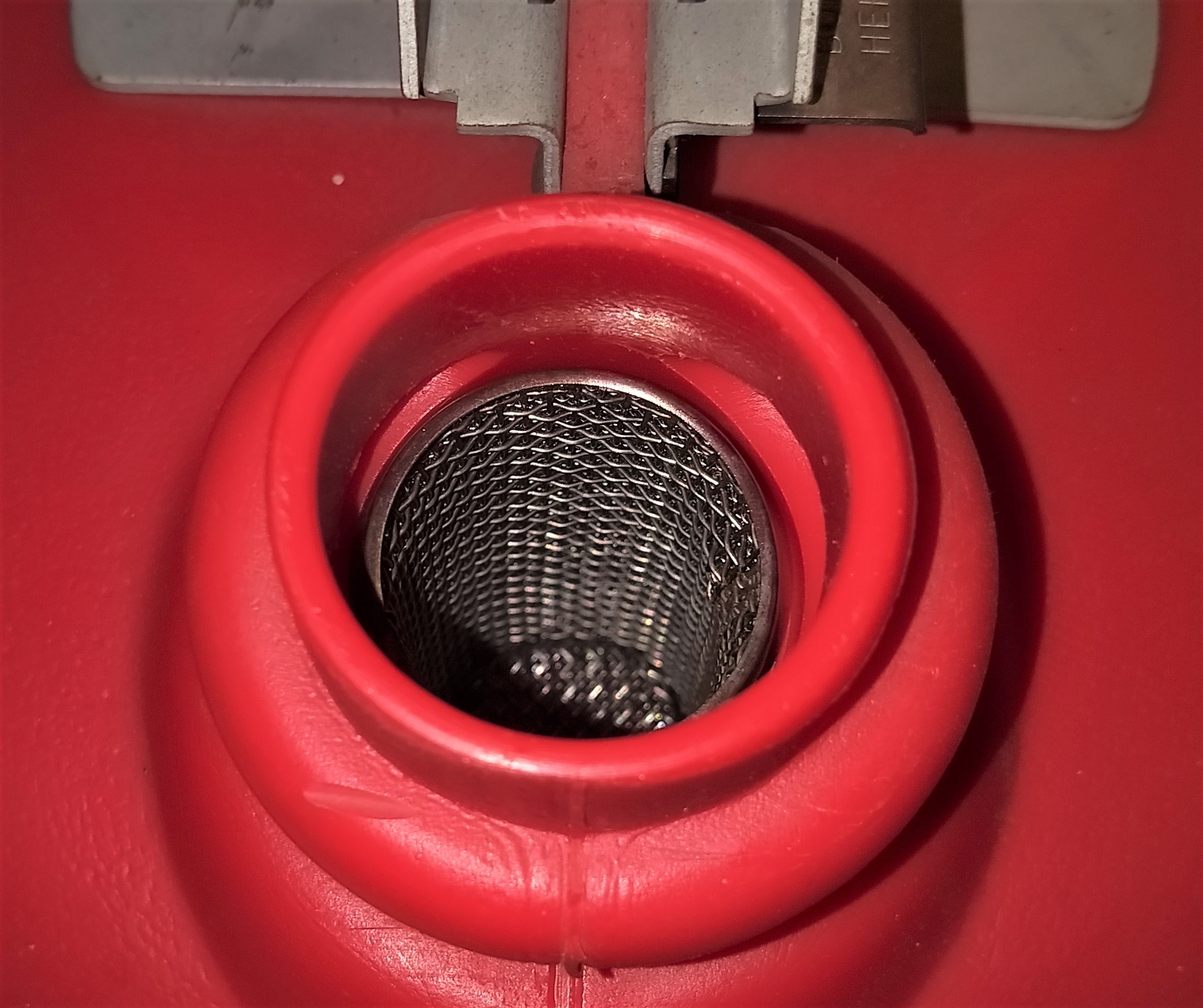 Used Justrite 14251 Non-Metallic Safety Can for Petroleum Products - 9.4 L (2.5 Gallon)