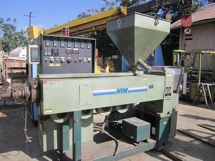 Used Extruder, 2.5" dia, NRM, Mdl 2-5-24.1, 40 HP, Plastics, #S739219