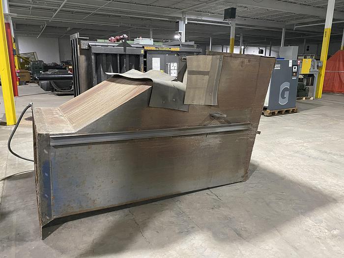 Used AMERICAN PULVERIZER 4800 TYPE STT ROLLING RING SCHREDDER (On Hold)