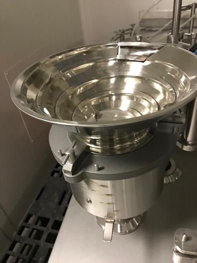 Used Used Flexicon Universal Vial Filling and Stopper Handling System