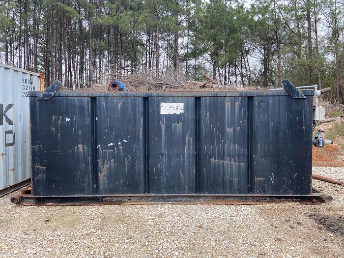 Used NA Closed Top Mix Tank