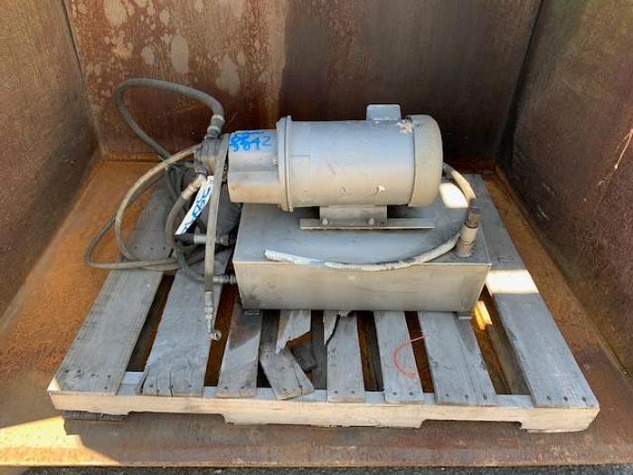 Used Hydraulic Dumper