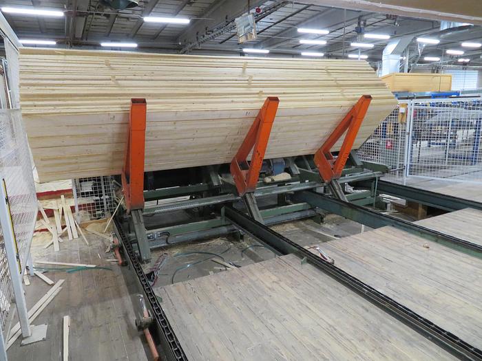 Used Complete moulder line Waco 3000