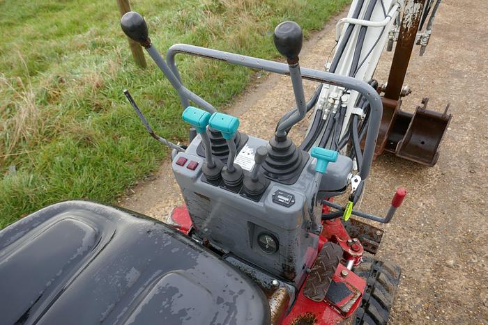 Used 2015 TAKEUCHI TB108