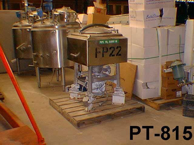 Used 3000 GALLON STORAGE TANK.  SANI TANK SERIAL 287961