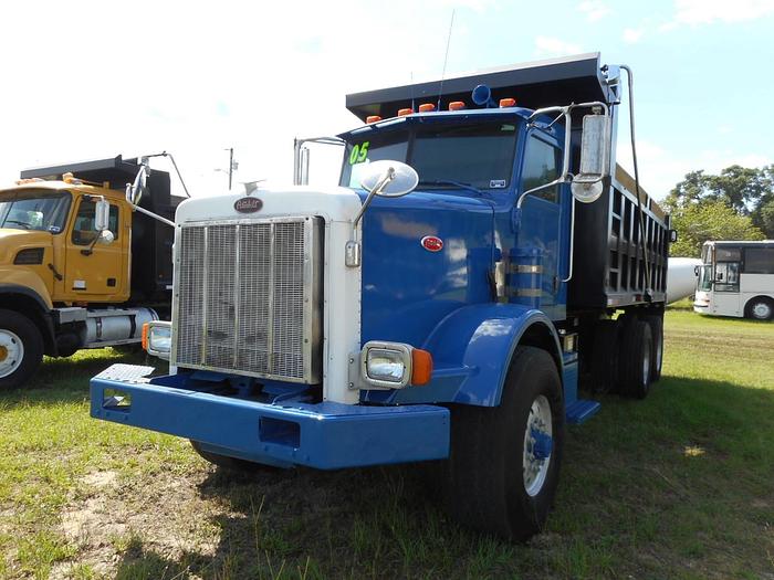 Used 2005 PETERBILT 357