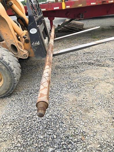 Used 13'-10" L x 3-7/8" to 4-5/16" OD Drill Stem