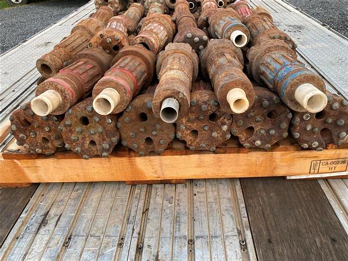 Used Lot of 24 QL60 Shank Hammer Bits