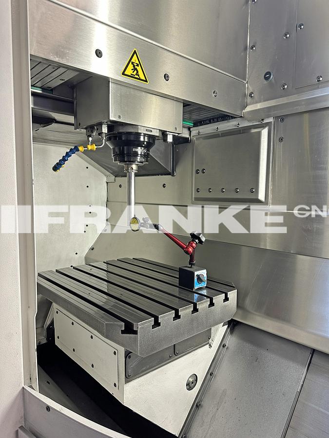 Used 2010 MIKRON MILL MIKRON HSM 500 high speed VMC 30,000 rpm with dust extraction