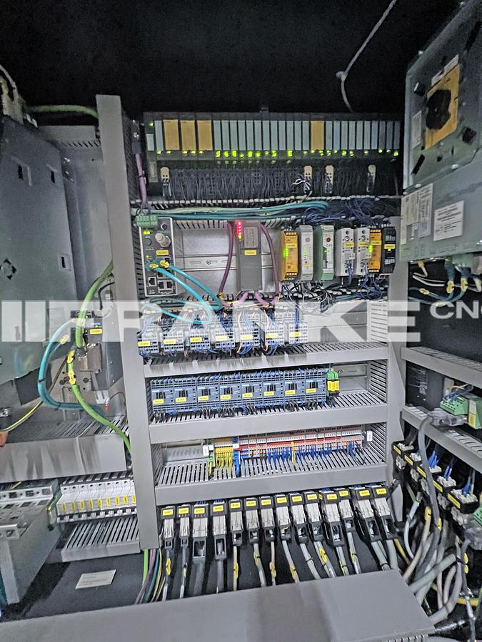 Used 2012 DMG MORI 2nd gen DMU 50 full 5-Axis VMC loaded with automation prep !