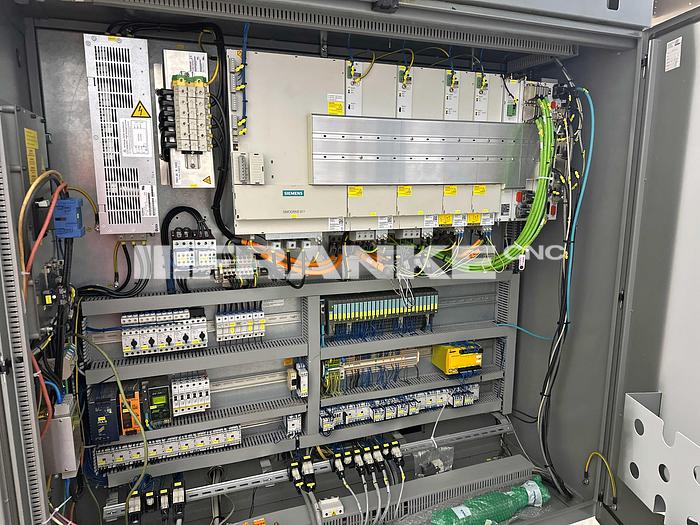 Used 2007 DMG MORI DMU 50 eVo linear full 5-Axis only 1,251 prototype hours, automation prep!