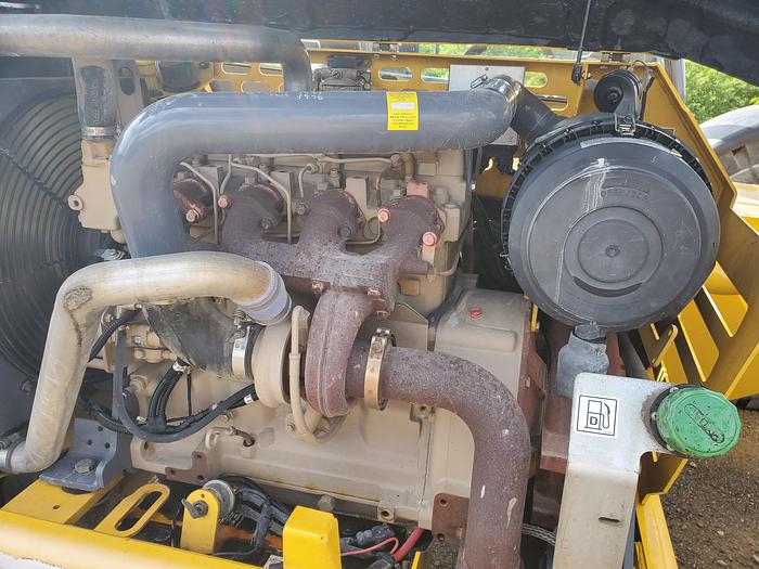 Used 2011 GEHL DynaLift D-11-55