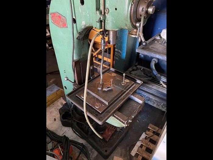 D'occasion Perceuse à Colonne GSP 244 R