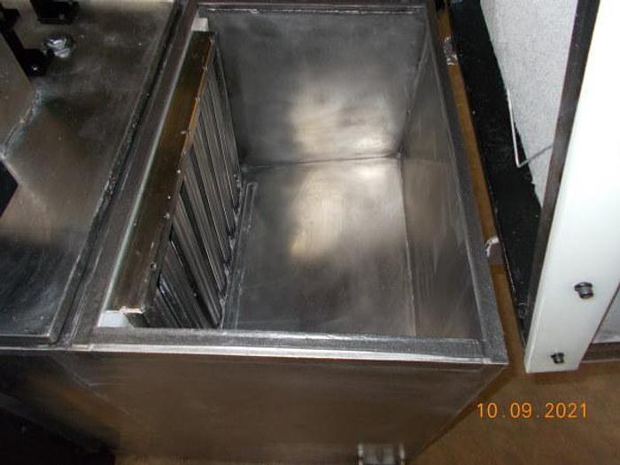 Used AMERICAN FINISHING VACUUM COATER