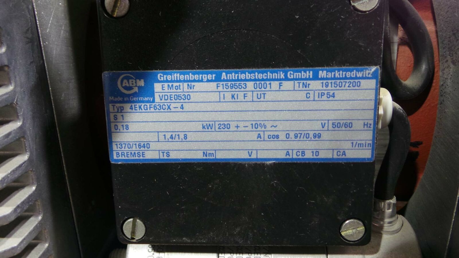 Used ABM Vacuubrand 4EKGF63CX-4 Pump, 4EKGF63CX-4 / 230V / 50~60Hz / 0,18kW / Diaphragm Vacuum Pump /