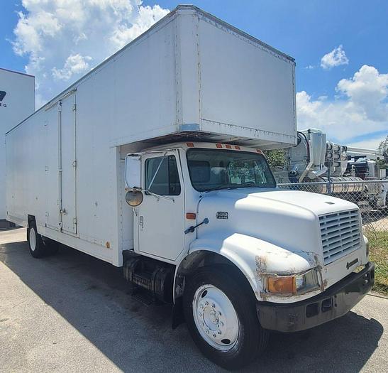 Used 2000 INTERNATIONAL Navistar 4700