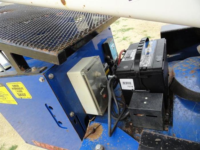 Used 2014 skylift/ versalift SUPER ARBORIST 53/VST521