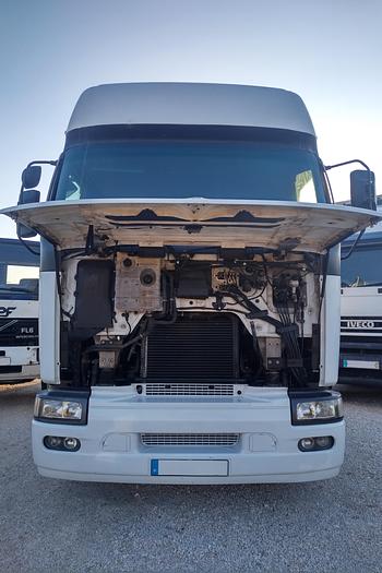 Usado 1997 RENAULT Premium 385 Euro 2 tractor unit