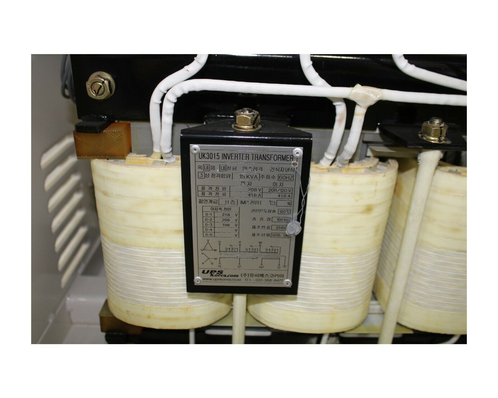 Used UPS KOREA UKTR3015 INVERTED TRANSFORMER 3 PHASE