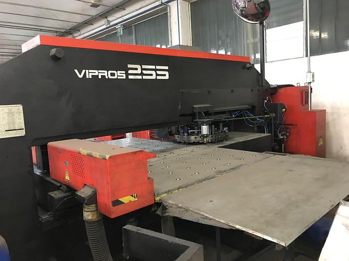 Usato Punzonatrice Amada mod. Vipros 255