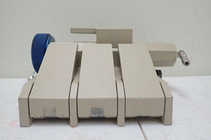 Used Millipore Waters RCM-100 Cartridge Holder & Compression Chamber