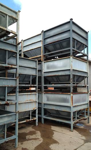 Usado Caixas / contentores metálicos