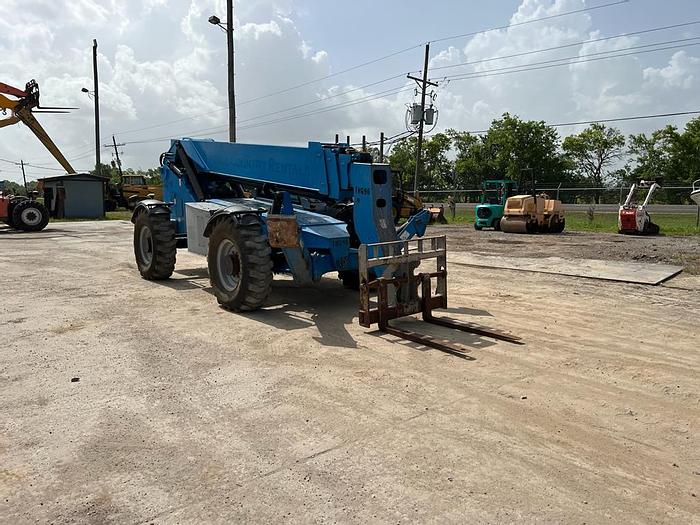 Used 2011 GENIE GTH-1056 TELEHANDLER
