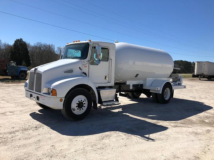 2002 KENWORTH T370 LPG TANK TRUCK