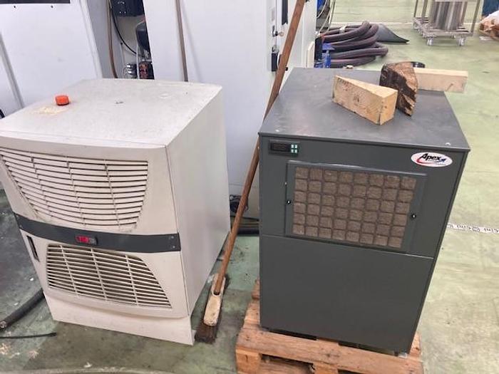 Utilisé Centre de fraisage 5 axes ZPS TAJMAC type MCV 1210