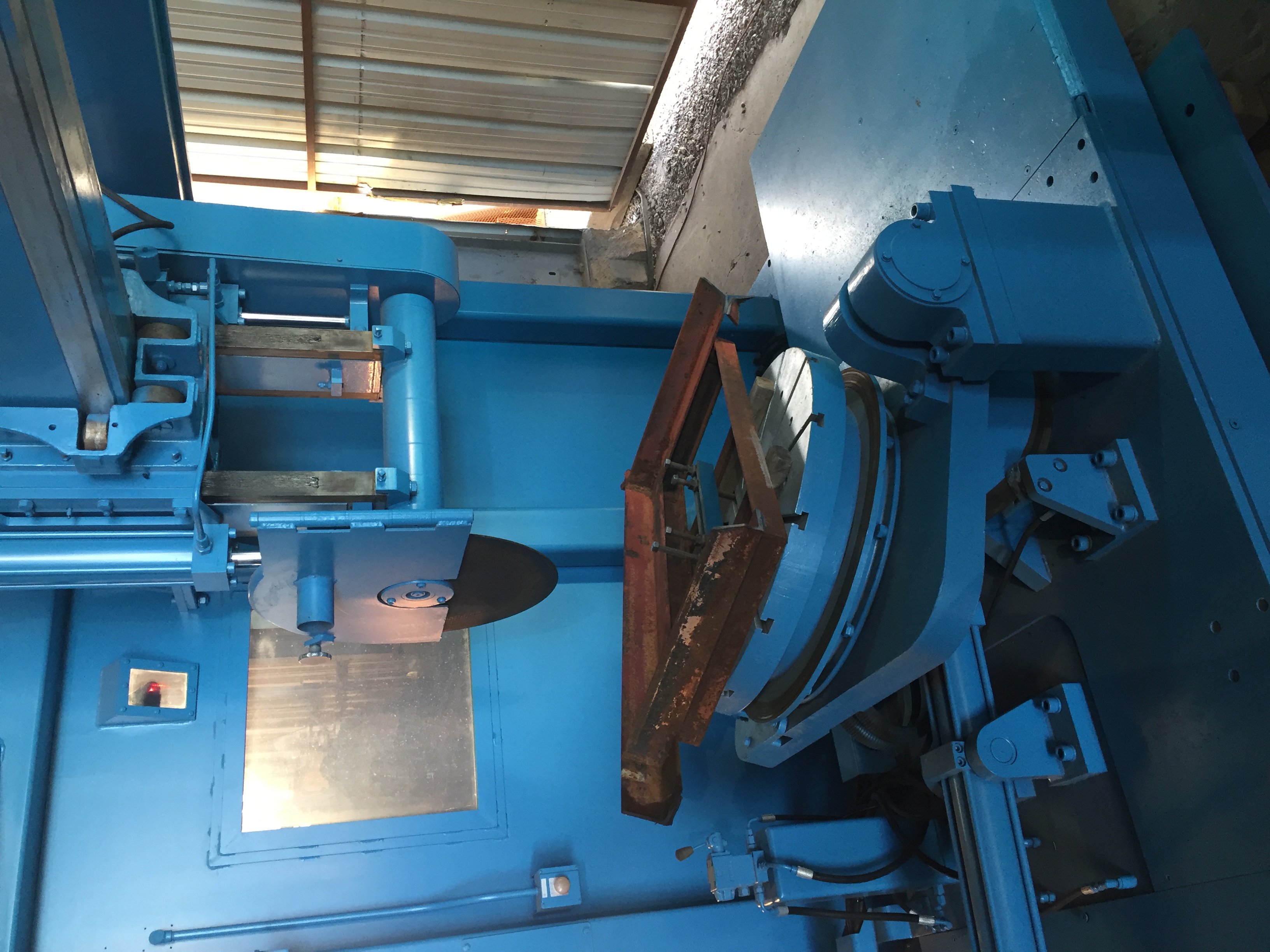 Used 60 HP Savage Abrasive Foundry Saw