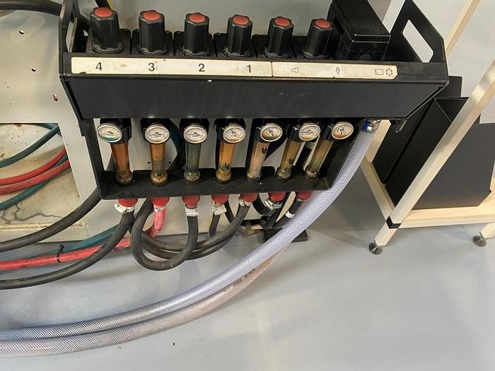 Used 1997 Arburg Allrounder Selecta 270S 250-60 Injection Moulding Machine