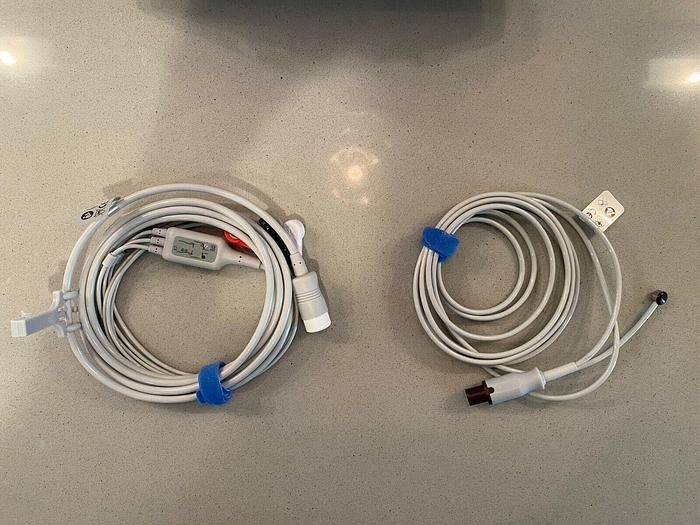 Used Philips IntelliVue MP30 Patient Monitor M8002A With M3001A Module