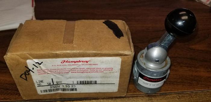 Used NEW SURPLUS HUMPHREY PNEUMATIC DIRECTIONAL VALVE 250V31021