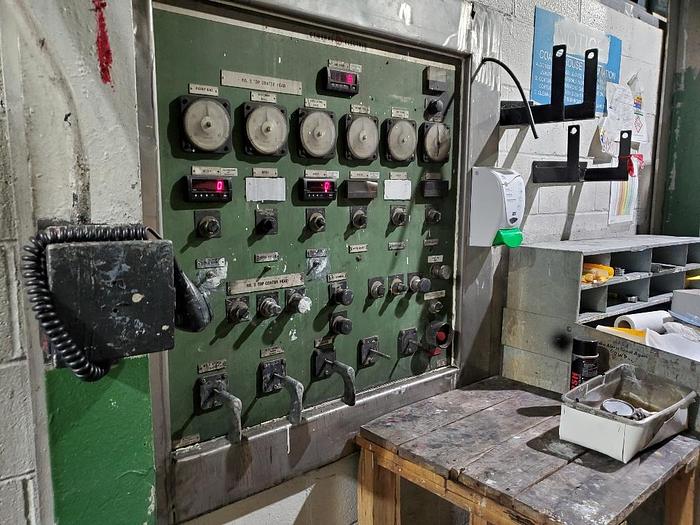 Used 64" (1625 mm) Double Coat Paint Line (Used)