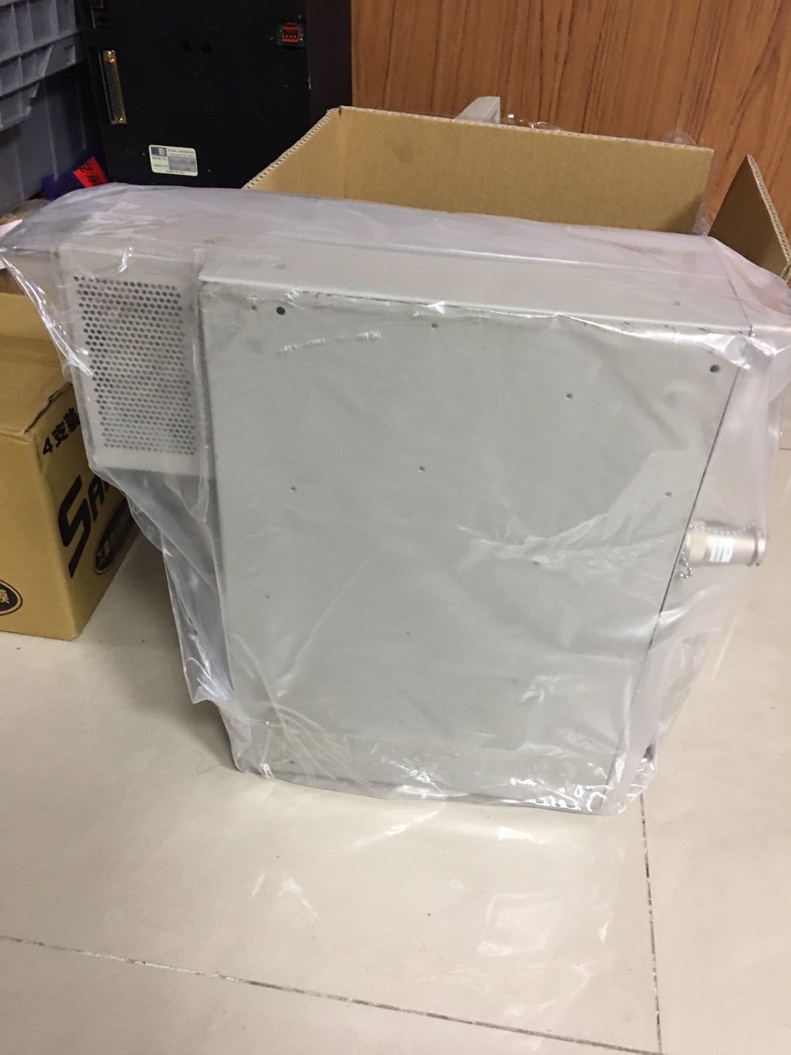 Used YASKAWA XU-RCM9205