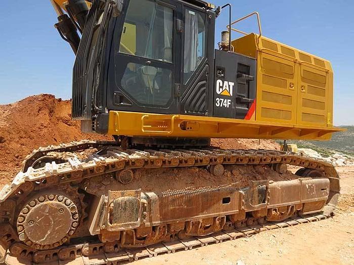 Used 2017 CATERPILLAR 374FL