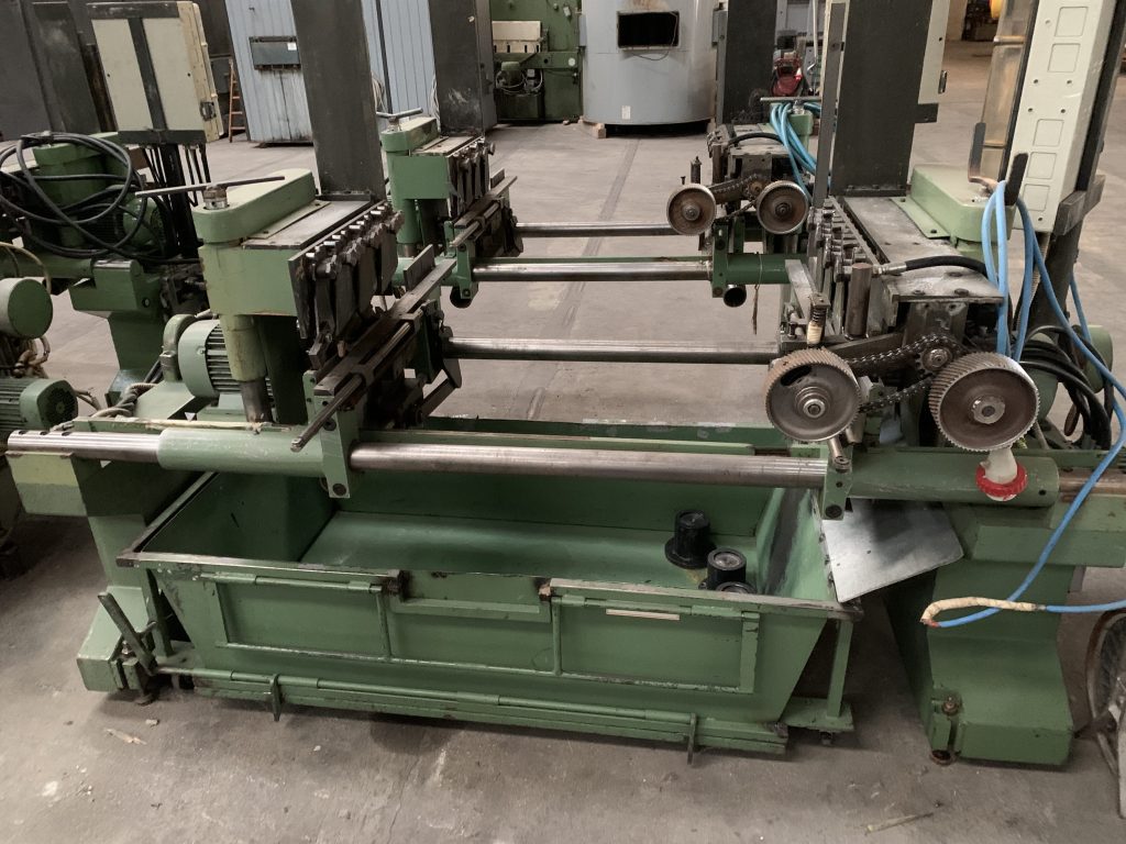 Used Troncatore caricatore per scorniciatrice, marca Friulmac modello FN3