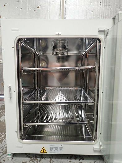 Used Thermo Electron VWR CO2 Air Jacketed Incubator Basic 10810-888