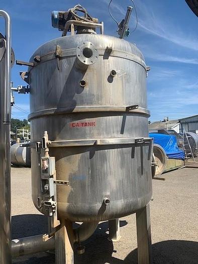 Used 1200 Gallon Vertical Stainless Steel Dearator Vacuum Juice Tank