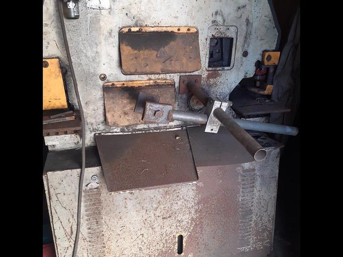 Used 2007 Sahinler HKM 60 Single Phase Ironworker