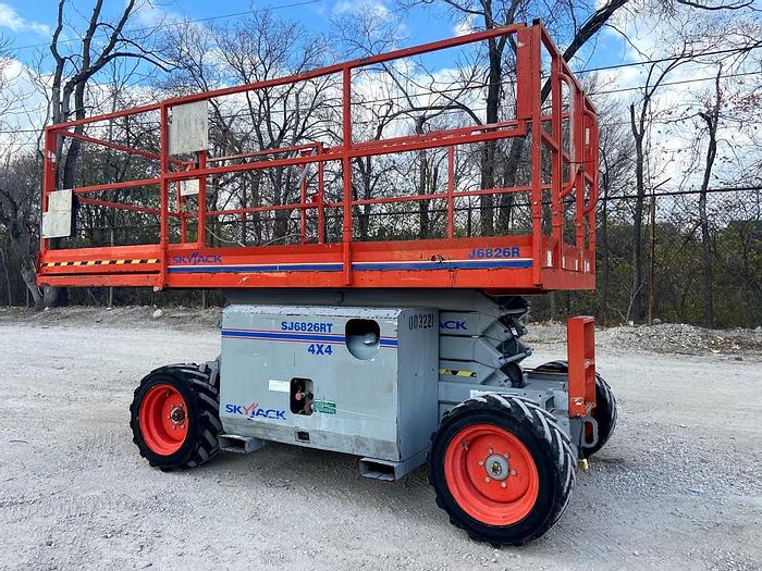Used 2012 SKYJACK SJ6826RT SCISSOR LIFT