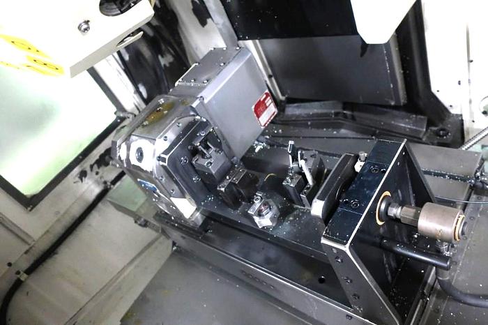 Used 2004 FANUC ROBODRILL  ALPHA T14iD