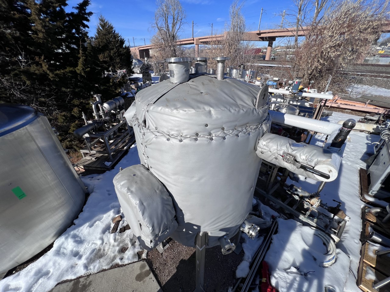 Used INSULATED PRESSURE VESSEL