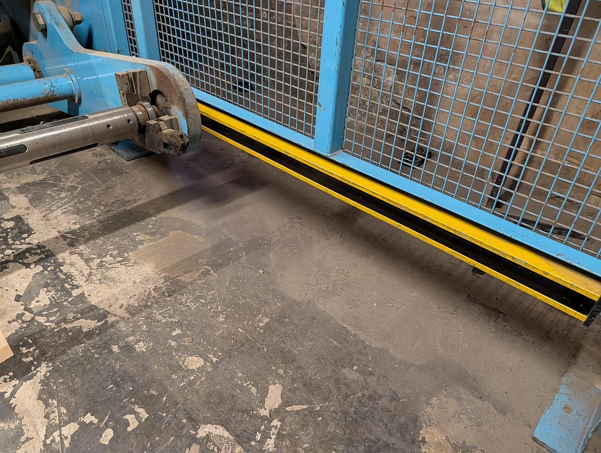 Used 2000 Parkland SM300