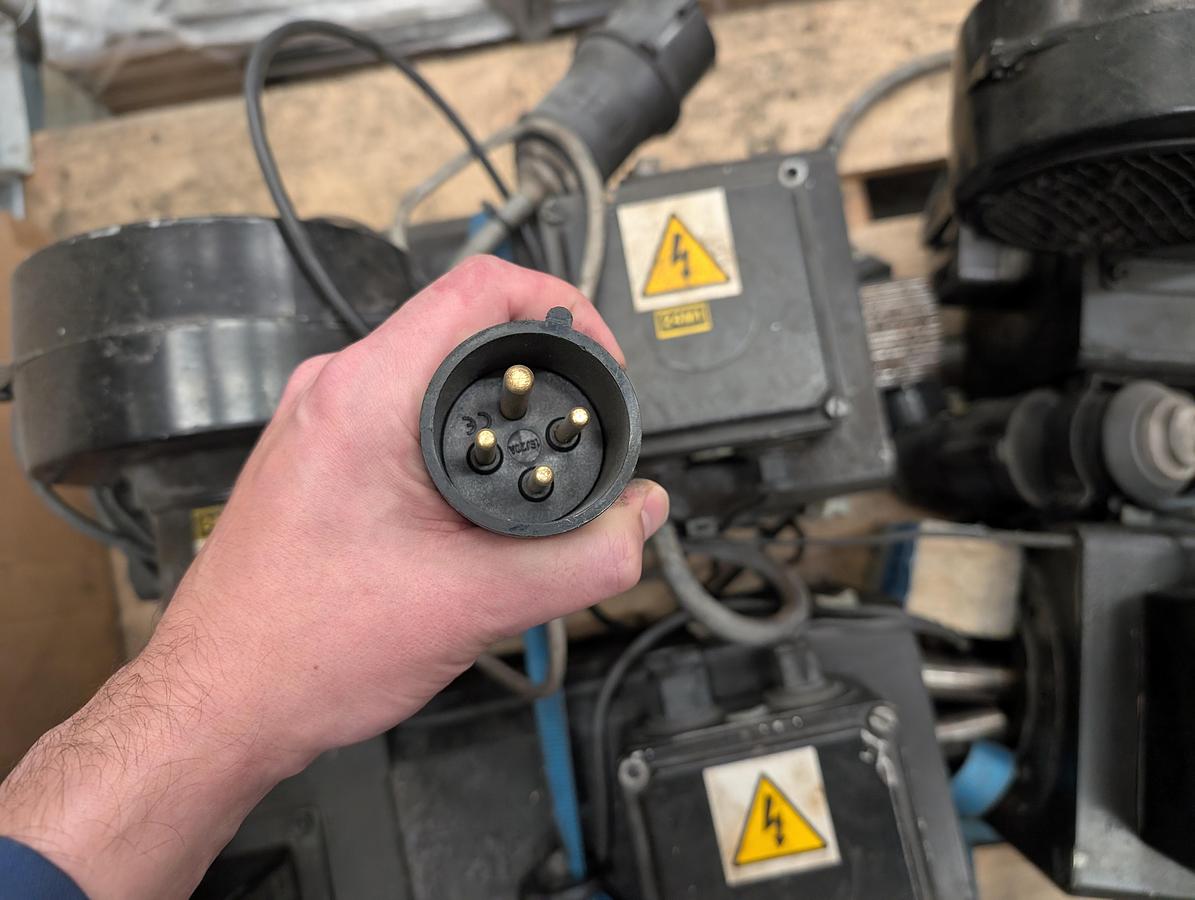 Used 1990 Atlas Titan SR6