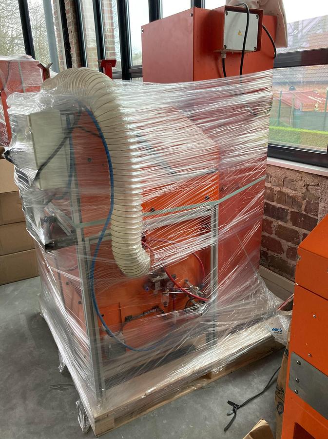 Used 2010 RECYL Media Clean 800