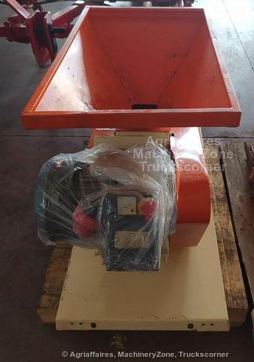 Usato Schiacciatrice con calamita Omas S 1000